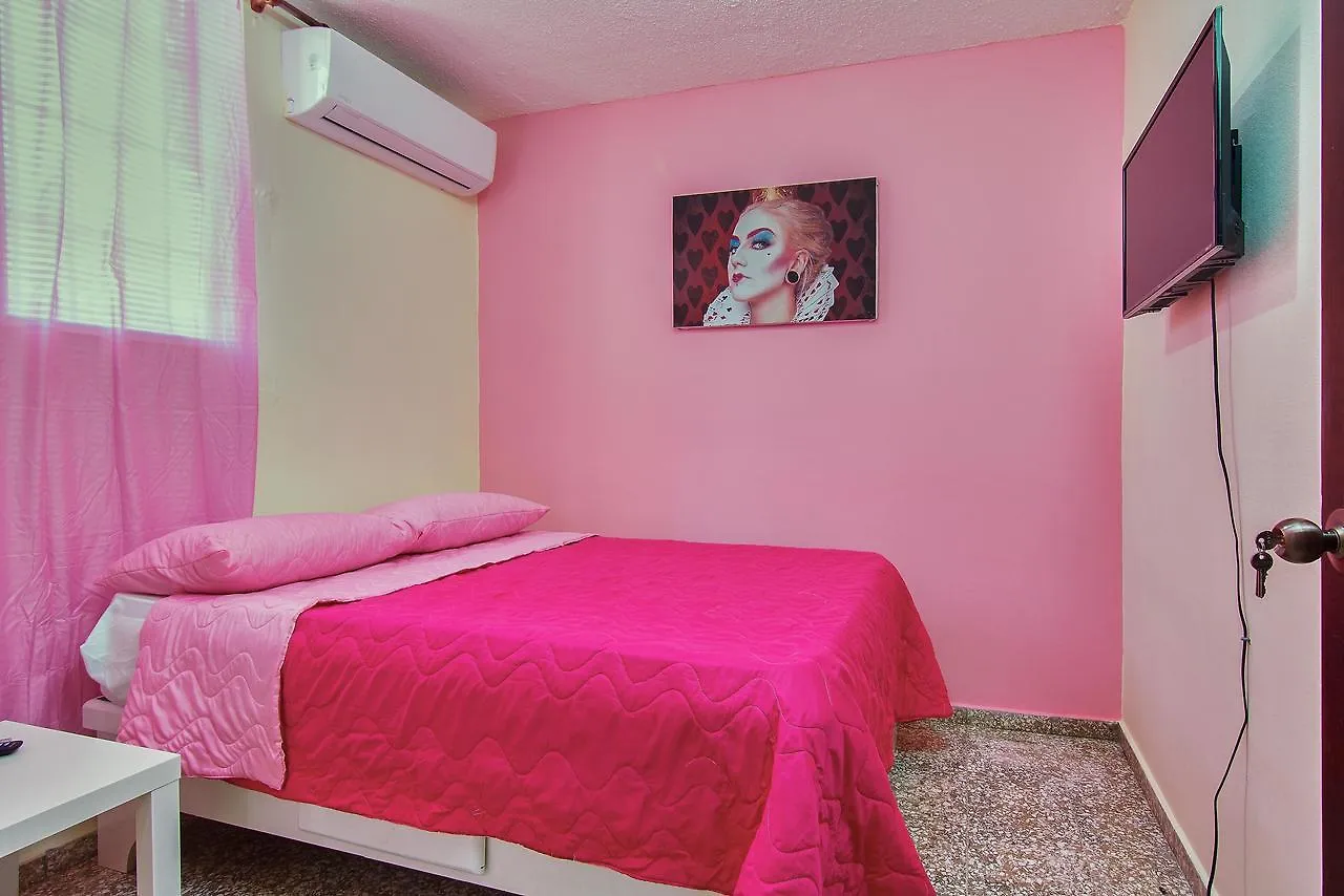 Bed & Breakfast Queen Of Hearts Apartahotel Santo Domingo